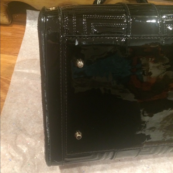 Gianni Versace Patent Madonna Snap Out Of It Bag - Picture 8 of 8